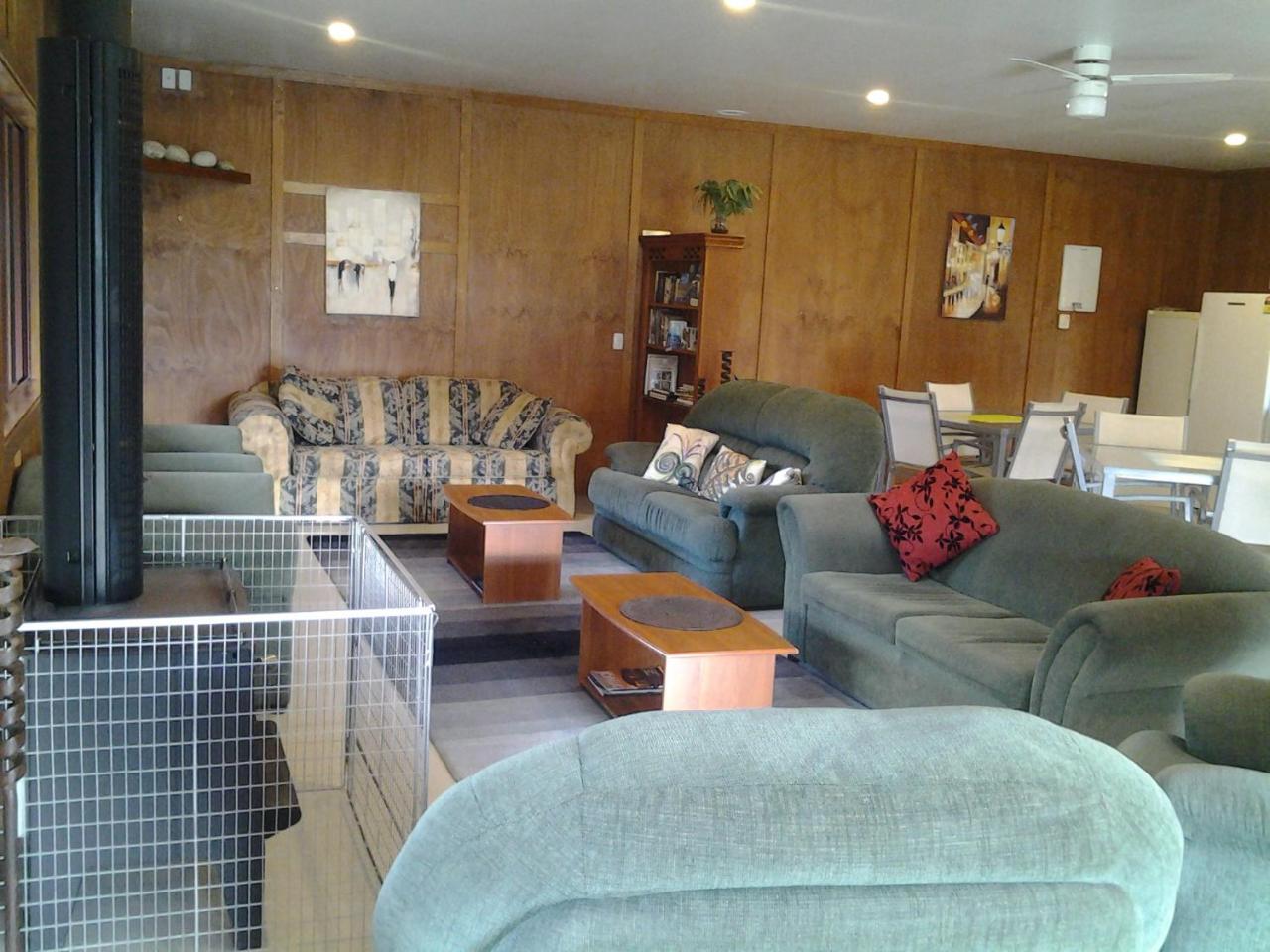 Jackson'S Retreat Alpine Holiday Park Jacksons Екстер'єр фото